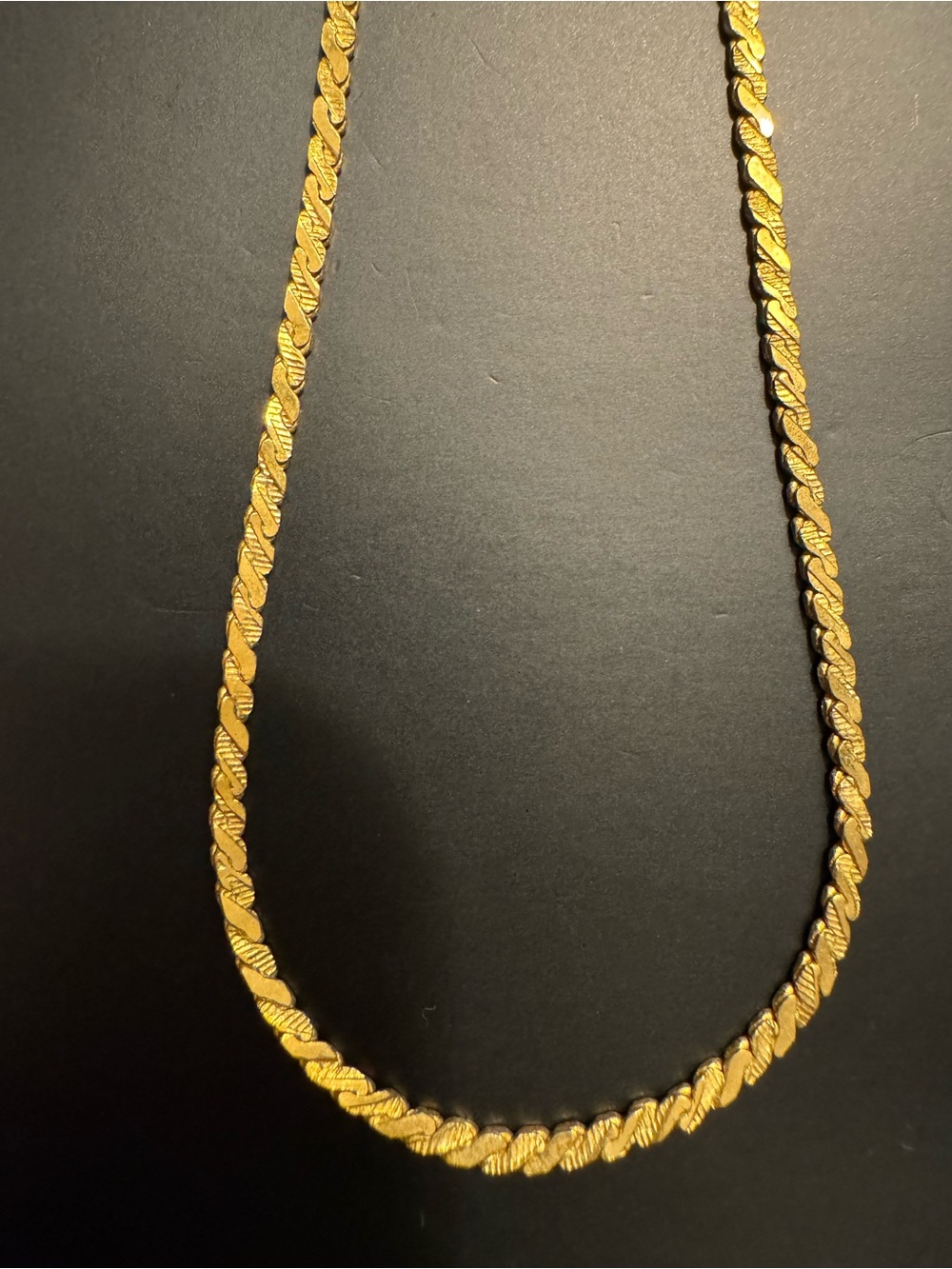 Vintage Gold Tone Textured Curb Chain Necklace - 14” Choker